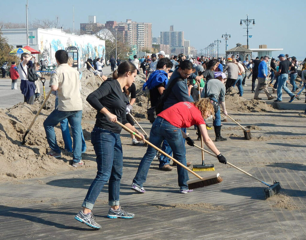 Disaster Clean up Volunteering