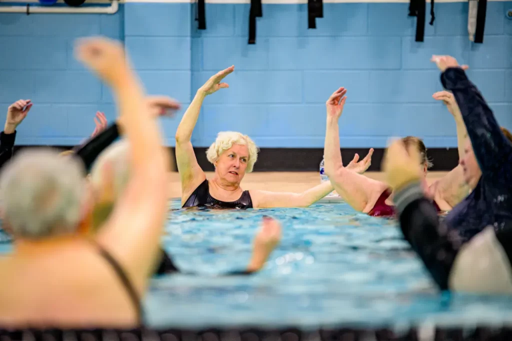 senior-pool-aerobics